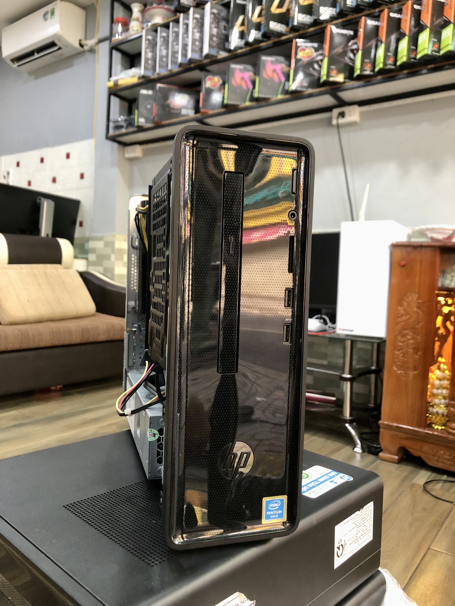 Máy tính để bàn HP Slimline 290-p0111d i5 9500/6GB/SSD 128gb/HDD 1TB/Bàn phím&Chuột/Win10 (6DV52AA)