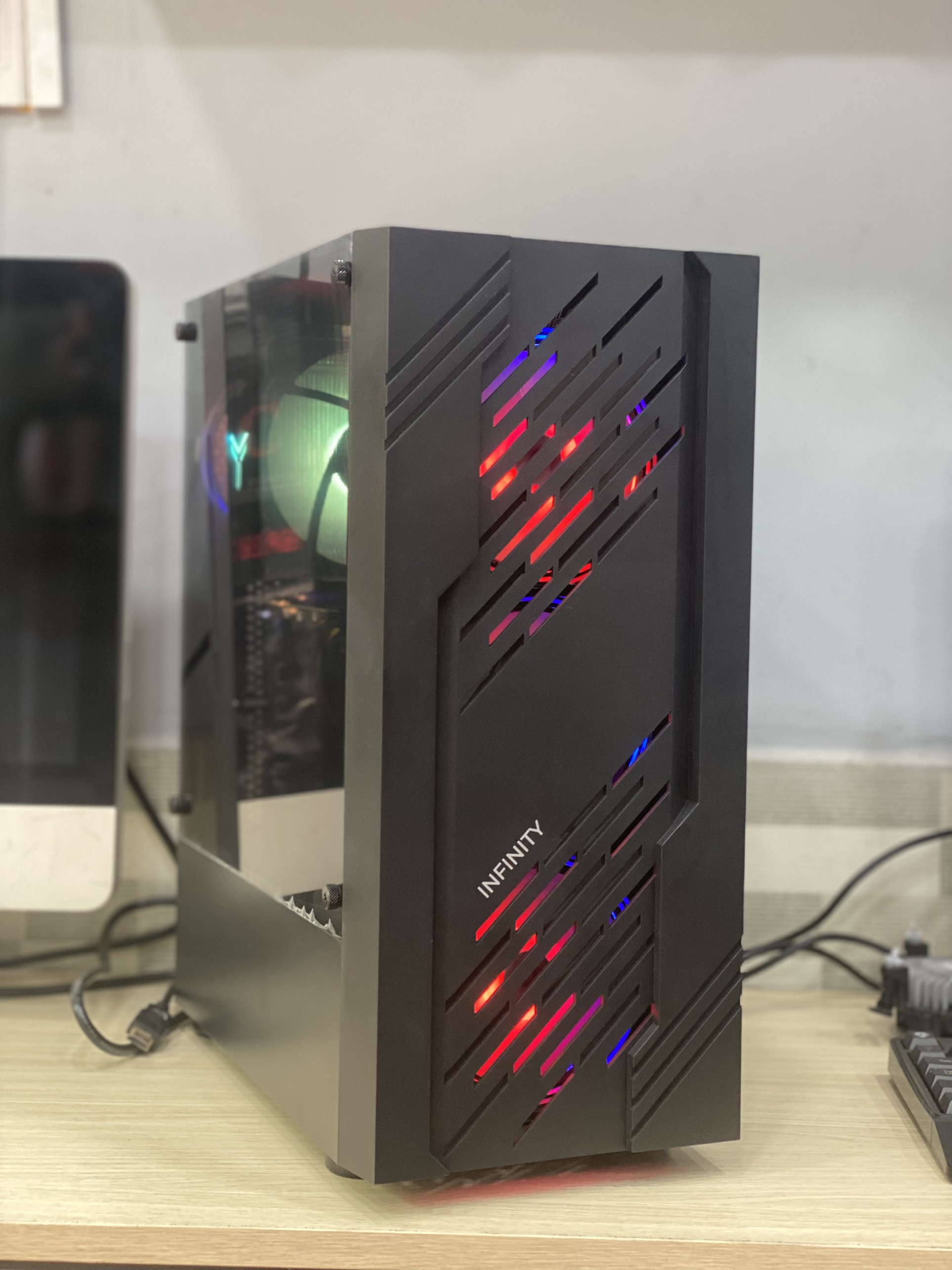 PC-GAMING PD01 / CPU i3 6100 | RAM 8GB | SSD 256GB | VGA Giga 1060 3GB